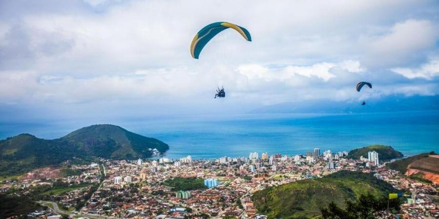 Apto Lindo 2 Dor Piscina Ar Internet 103 A Caraguatatuba Luaran gambar